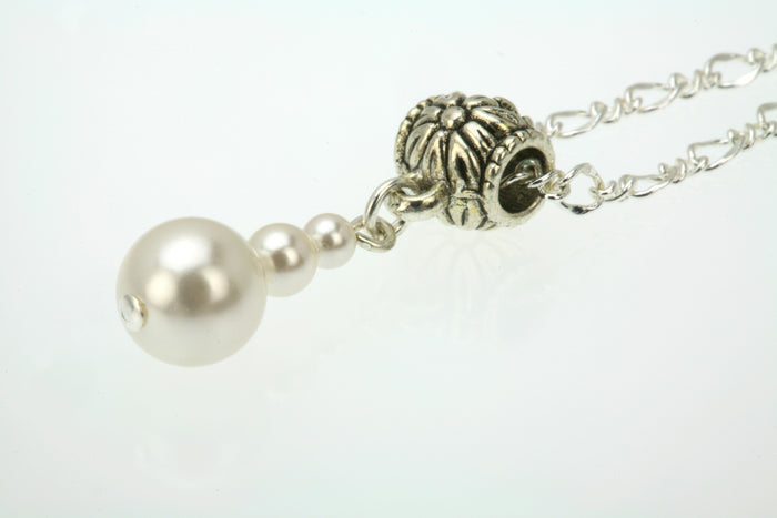 White Pearl Silver Pendant